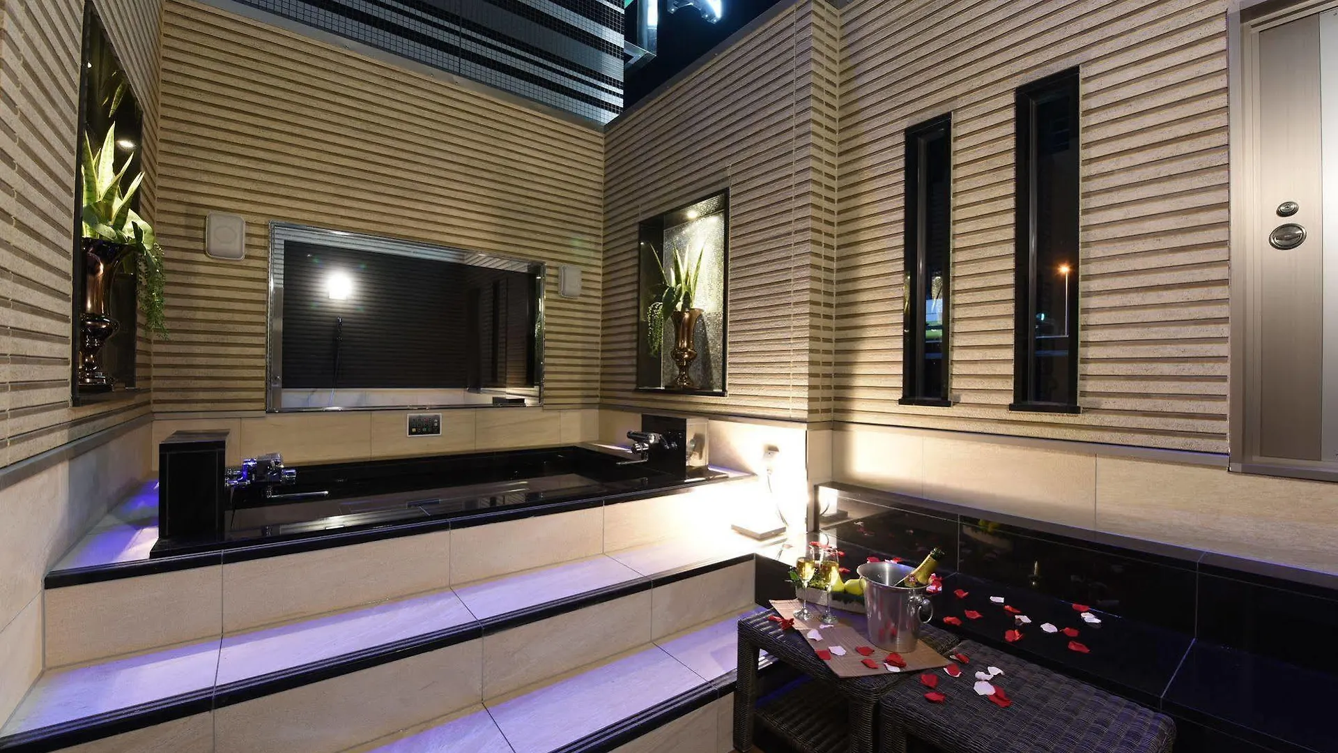 Hotel Gransky - Adults Only Tokyo 2*,  Japan