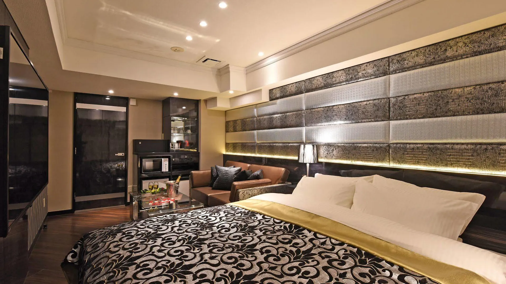 Hotel Gransky - Adults Only Tokyo 2*,