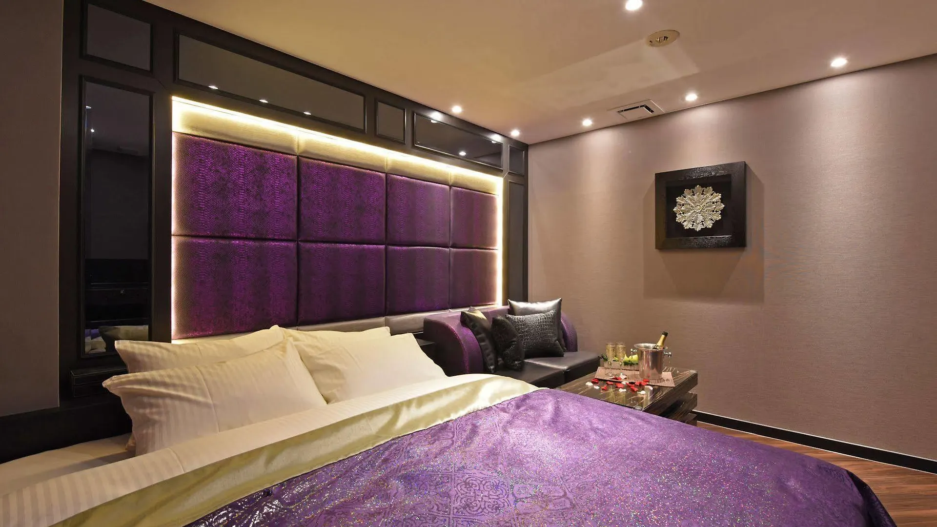 **  Hotel Gransky - Adults Only Tokyo Japan
